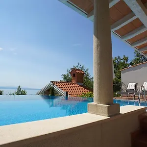 Apartment Krasa, Lovran